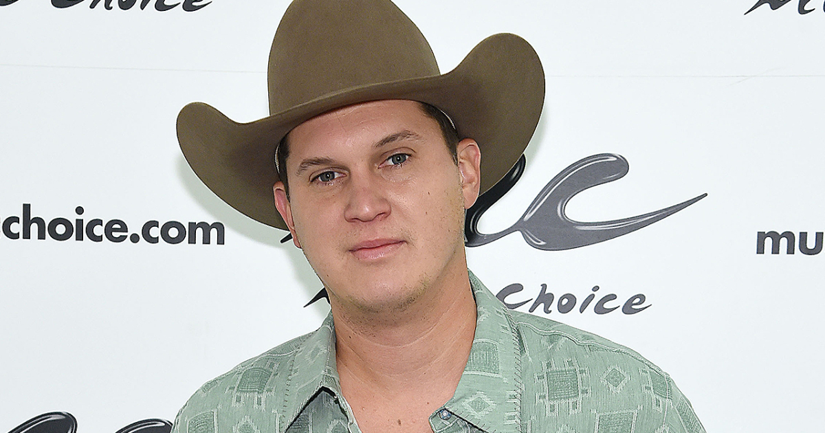 Jon Pardi Shares True Story Behind Song ‘me And Jack’: Removing Jack Daniels From His Rider! photo