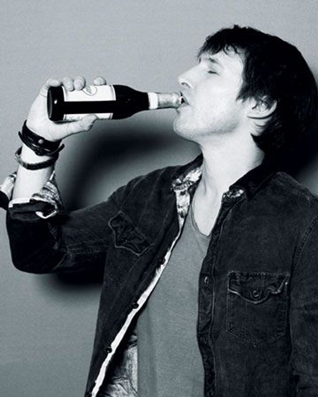 Singer James Blunt’s Biggest Fear Is Running Out Of Beer! photo