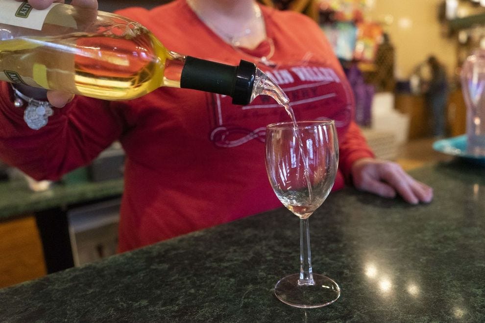 This Wine Trail In The Great Smoky Mountains Is Completely Free photo