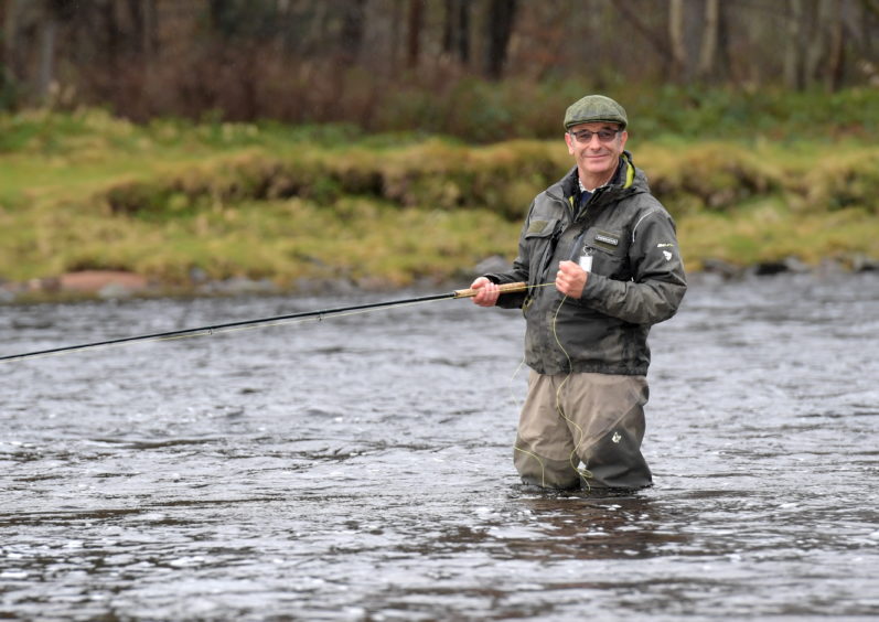 Extreme Angler Robson Green Opens River Dee Salmon Season photo