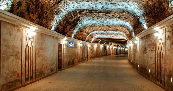 Inside Vladimir Putin’s Outrageous Underground Wine Cellar In Moldova photo