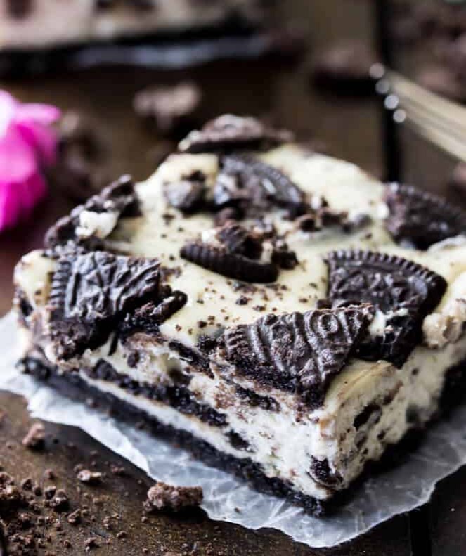 Out-of-this-world Oreo Cheesecake Bars photo