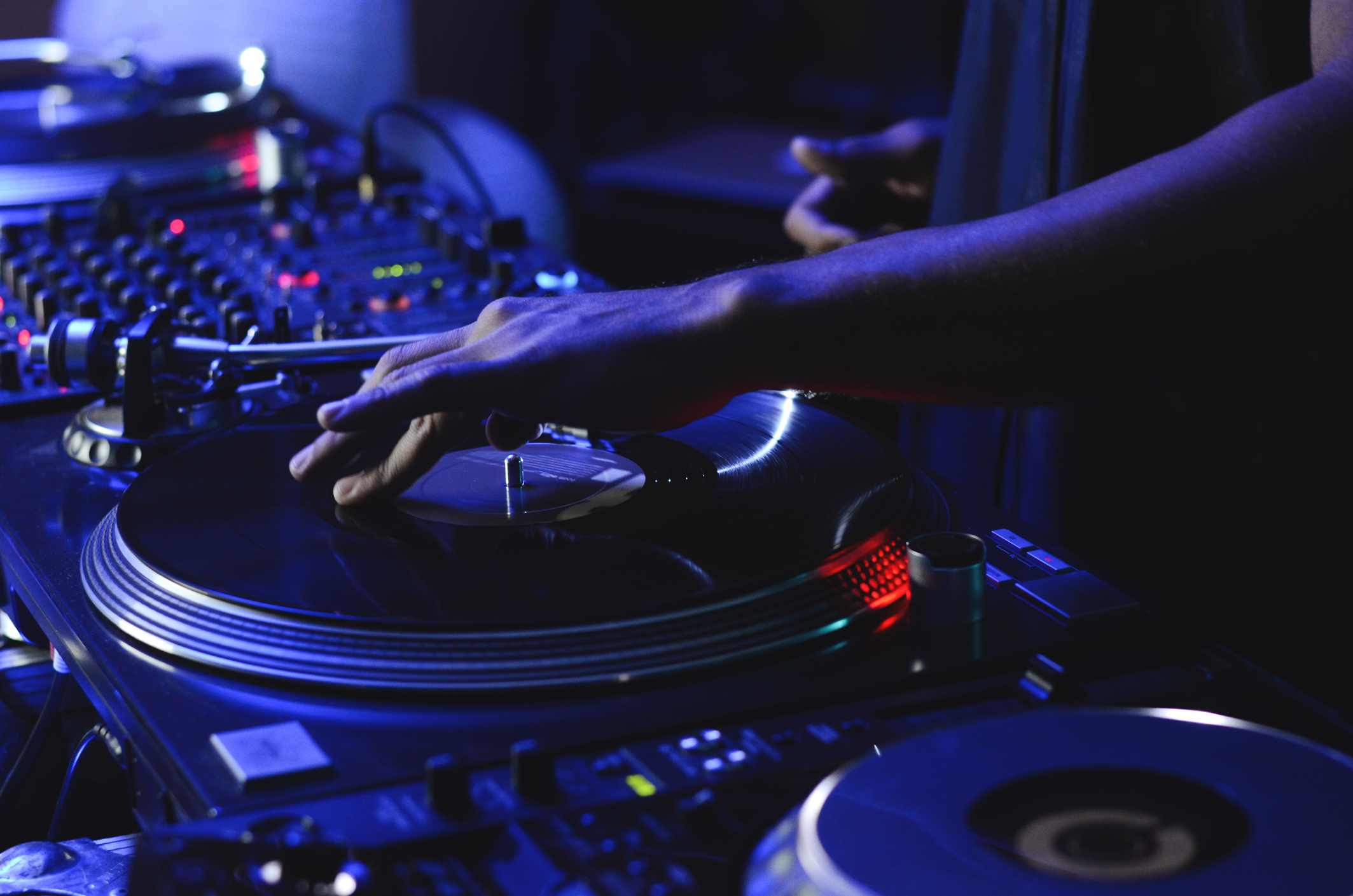 Nightclubs Are Turning To Live-streaming To Keep The Party Going And Ensure DJs Are Paid Through The Coronavirus Shutdown photo