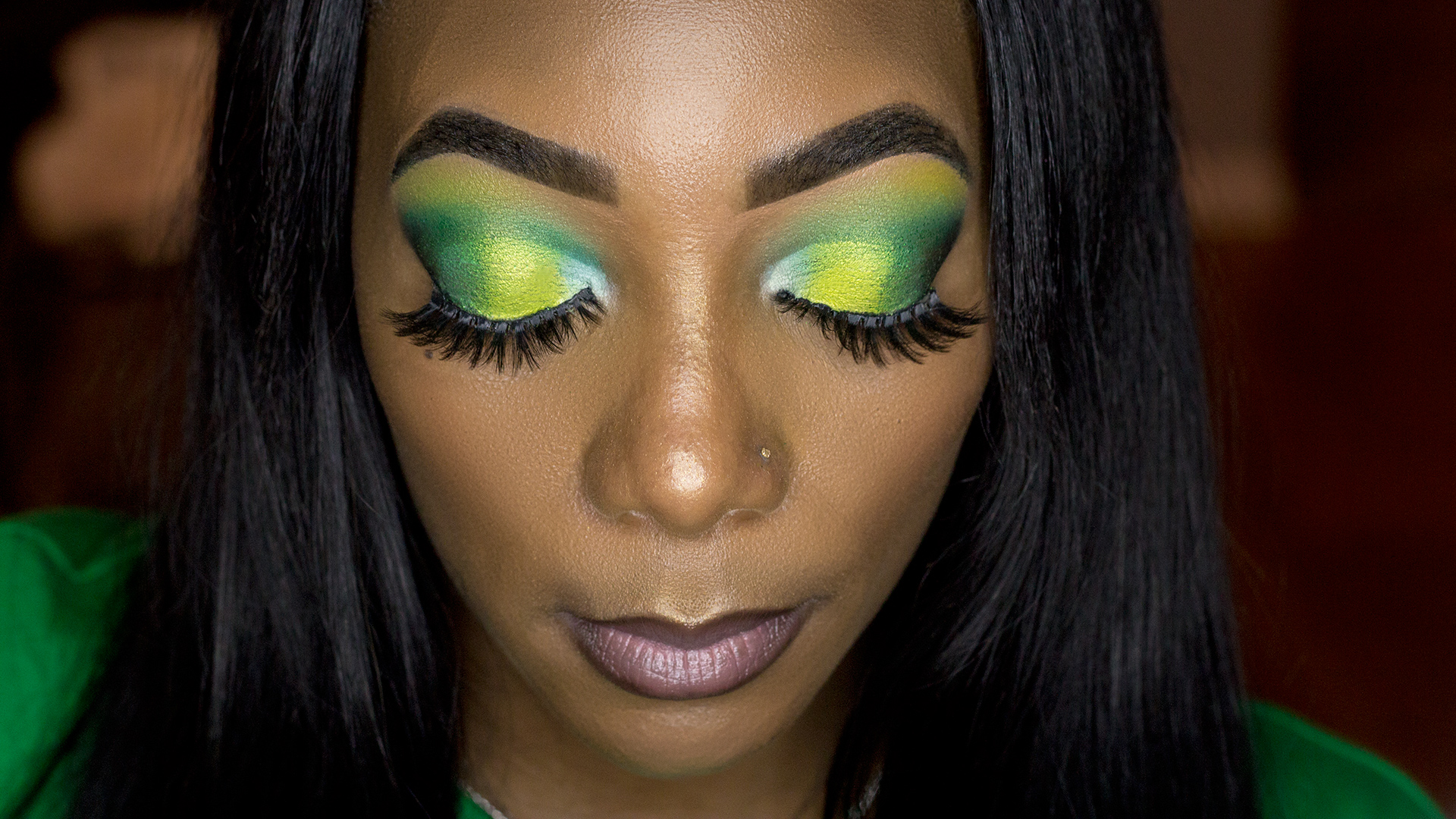 How To: Sprite Yellow & Lime Green Eyeshadow Makeup Tutorial – Alexus Renée Celebrity Myxer photo
