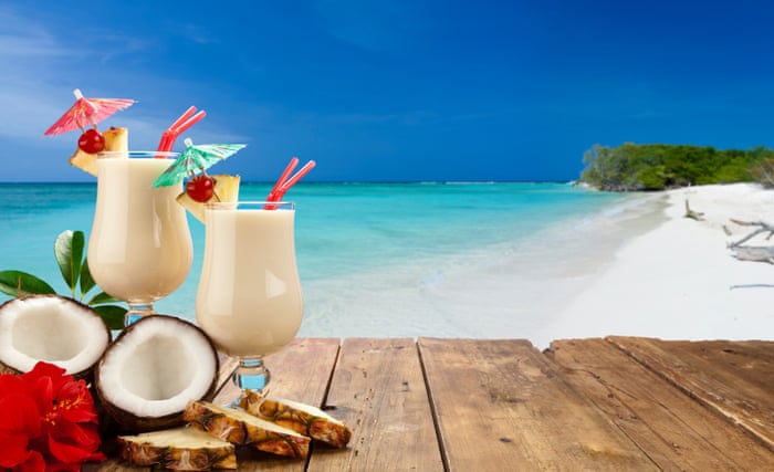 Golden Rules To Stick To When Making A Piña Colada photo