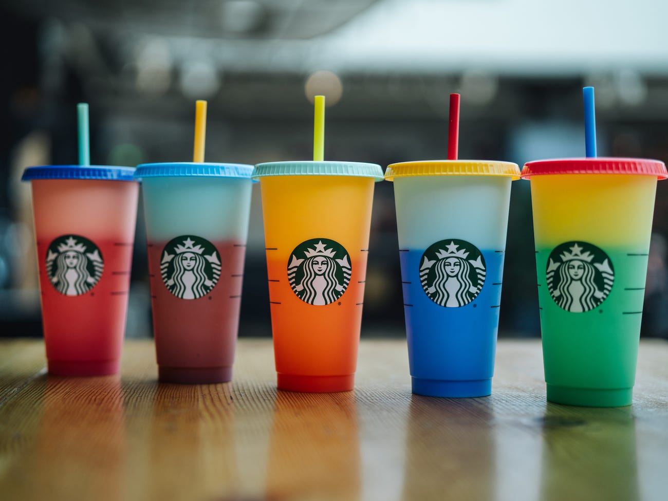 Starbucks Is Launching Its First Color-changing Cup After Covid-19 Closures photo