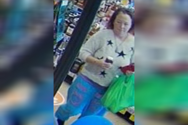 Police Investigate Alcohol Theft From Newtown Store photo