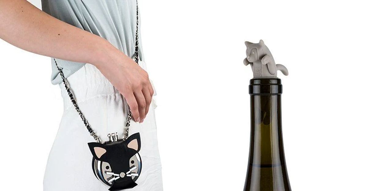 4 Drinks Accessories For People Who Love Cats photo
