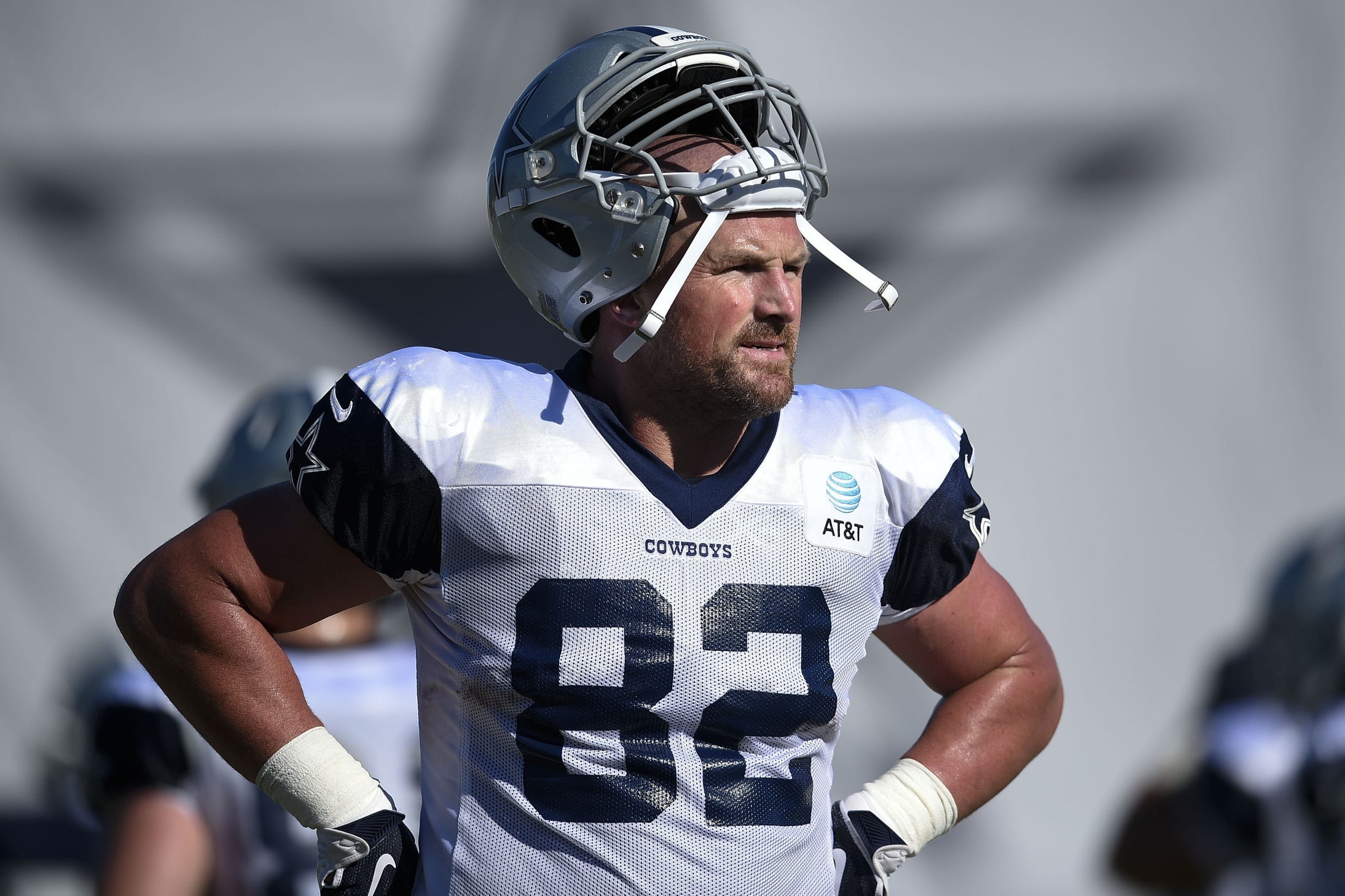 Are Austin Hooper’s Statements About Jason Witten Accurate? photo