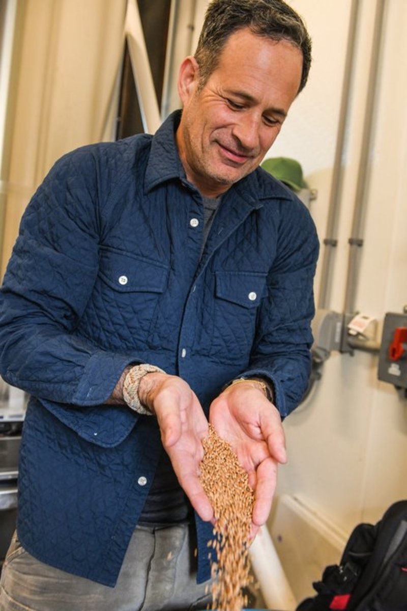 Dogfish Head Brews âre-gen-aleâ: The First Traceably Sourced Beer To Address Climate Change Through Agriculture Using Indigo Carbon photo