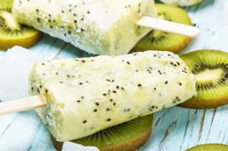 Cool Down With This Kiwi And Banana Ice Lollies Recipe photo