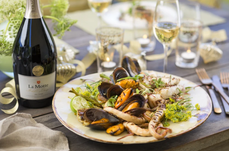 Pairing Seafood And Sparkling Wine photo