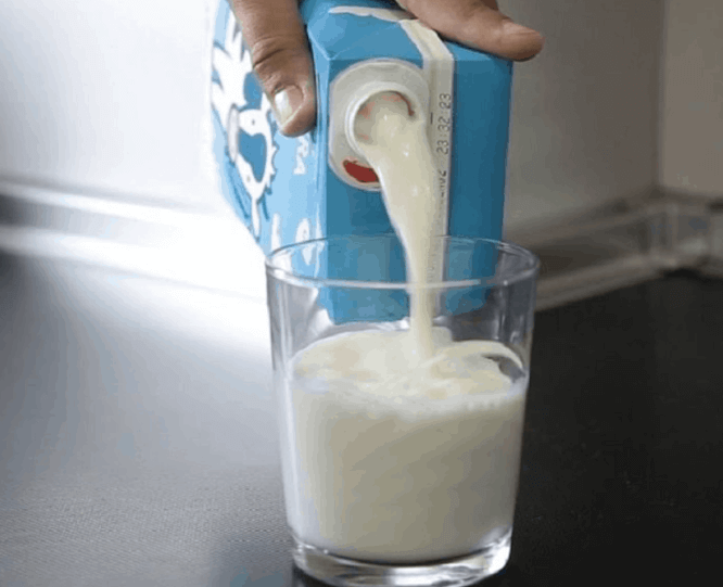 Avoid Spilling Milk By Pouring It This Way photo