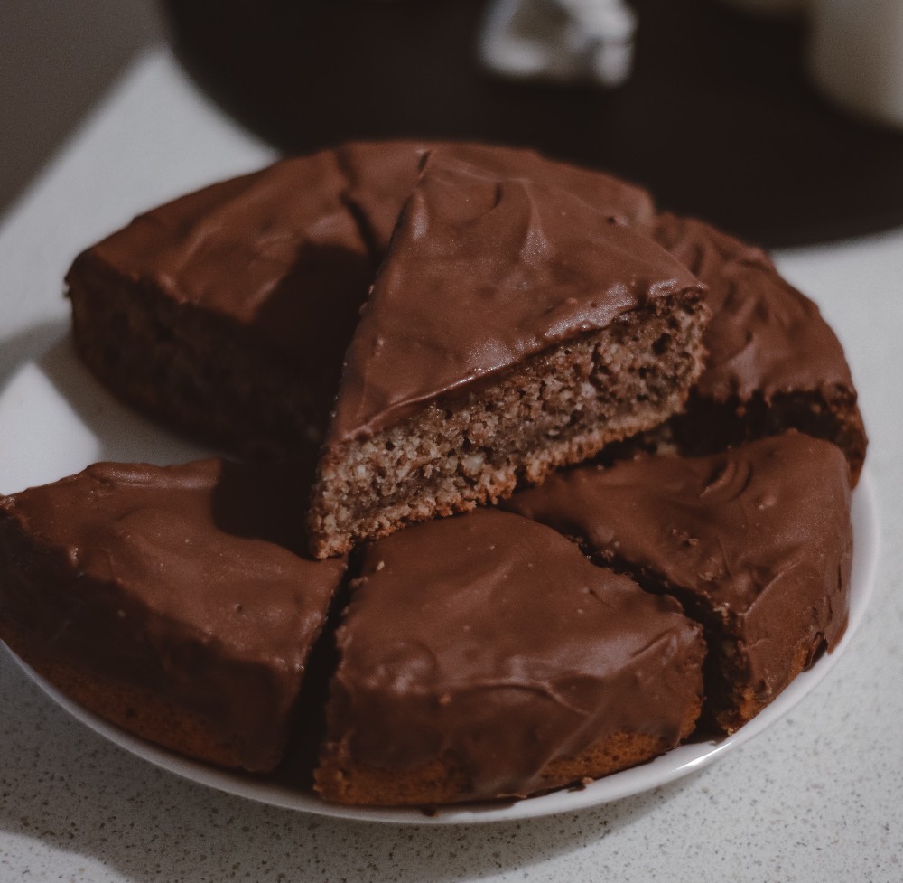 How To Make A Chocolate Cake Like A Lazy Person photo