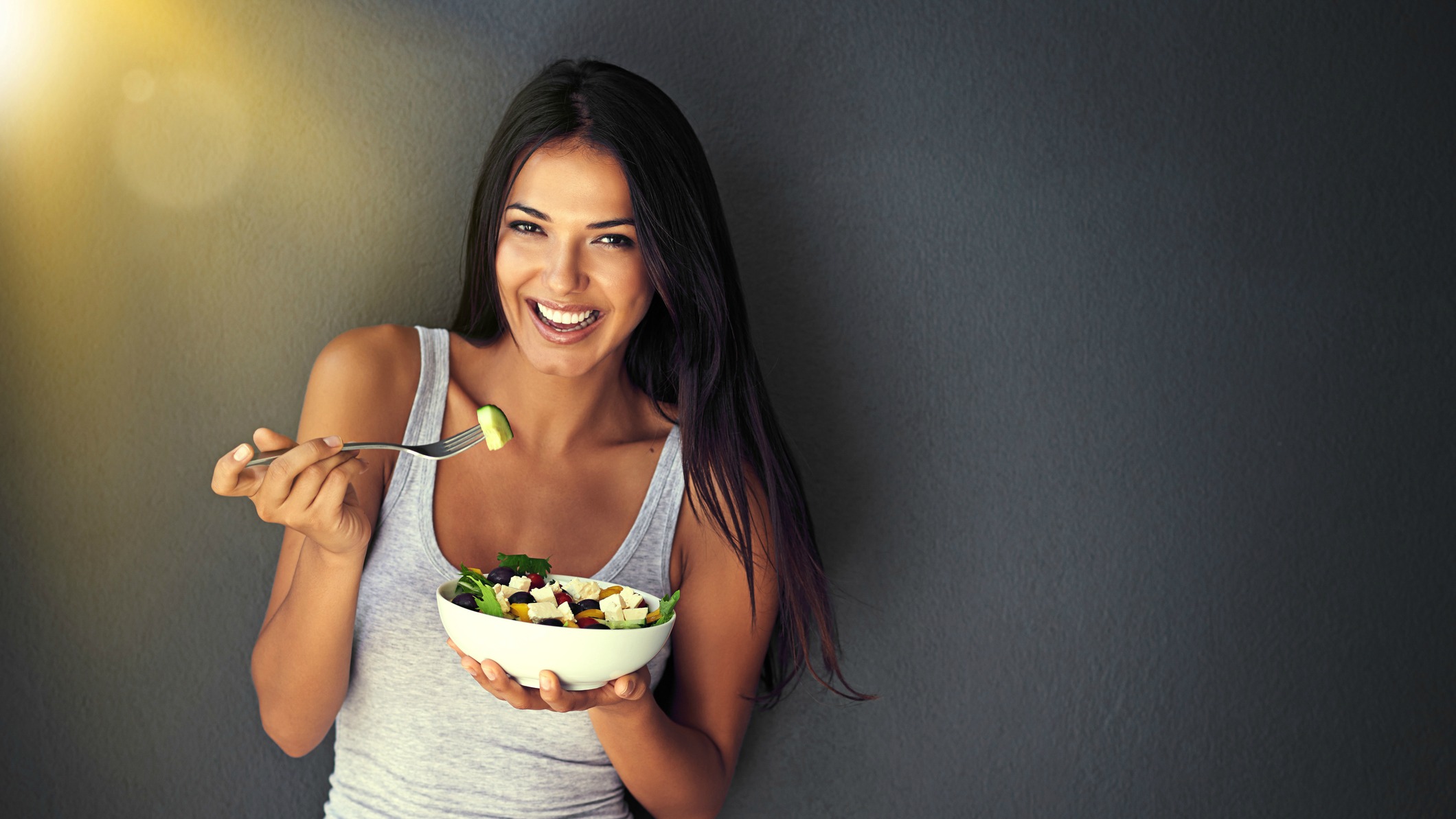 Eating To Avoid Aging: 5 Eating Habits That Will Keep You Healthy and Young photo