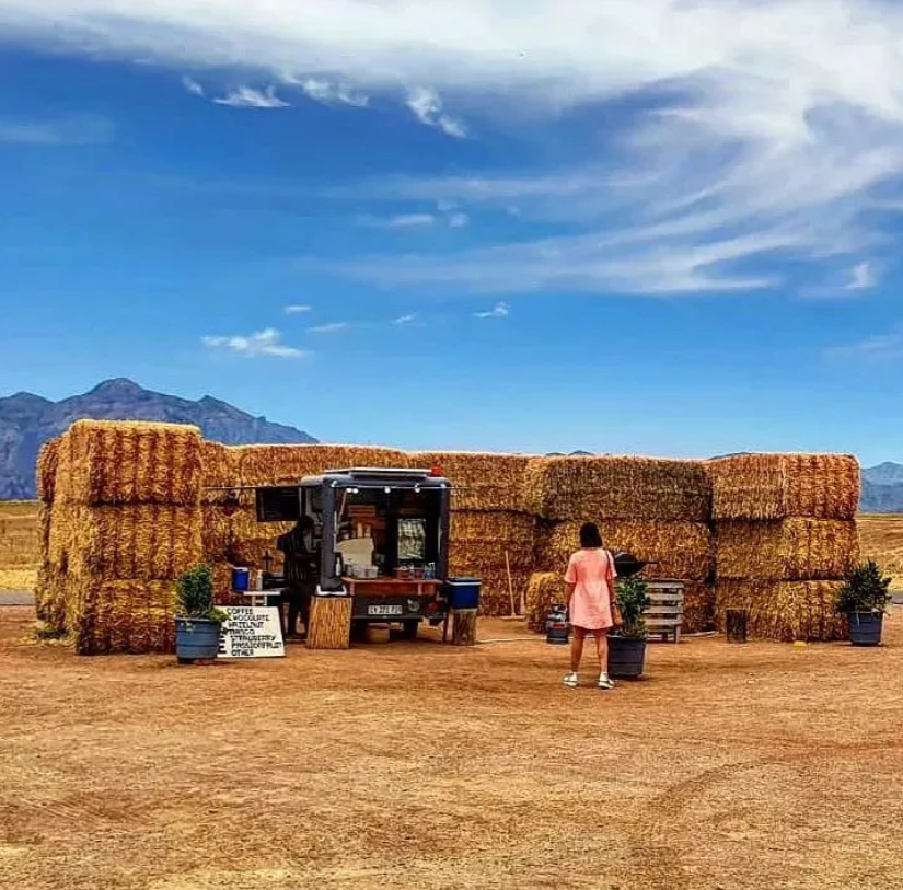 Make-Shift Hay Stack Shop Serves Coffee To Go In The Middle Of Nowhere photo