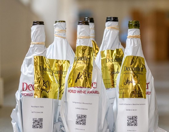Paul Clüver Seven Flags Underscores Status Of Cape Chardonnay at Decanter Awards photo