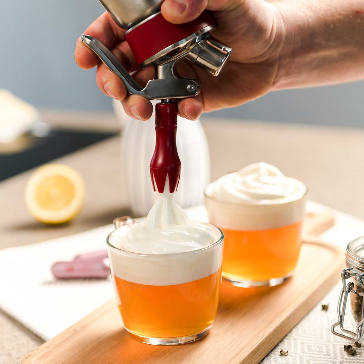 The Secret Ingredient to Stunning Cocktails: Whip Cream Chargers photo